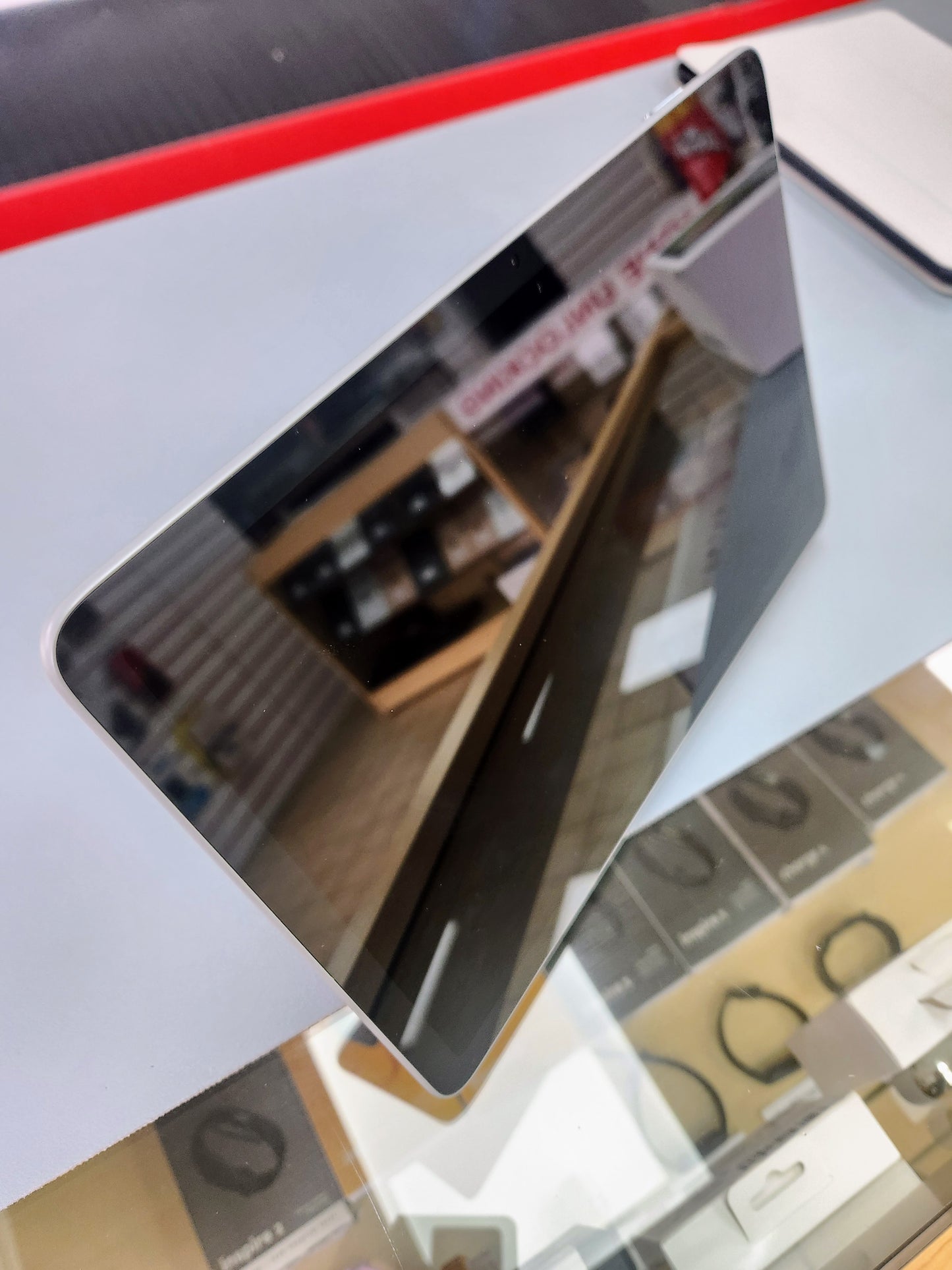 GOOGLE PIXEL TABLET 10.95in 128GB Android GTU8P With Charging Speaker Dock, Hazel (SPT4471)